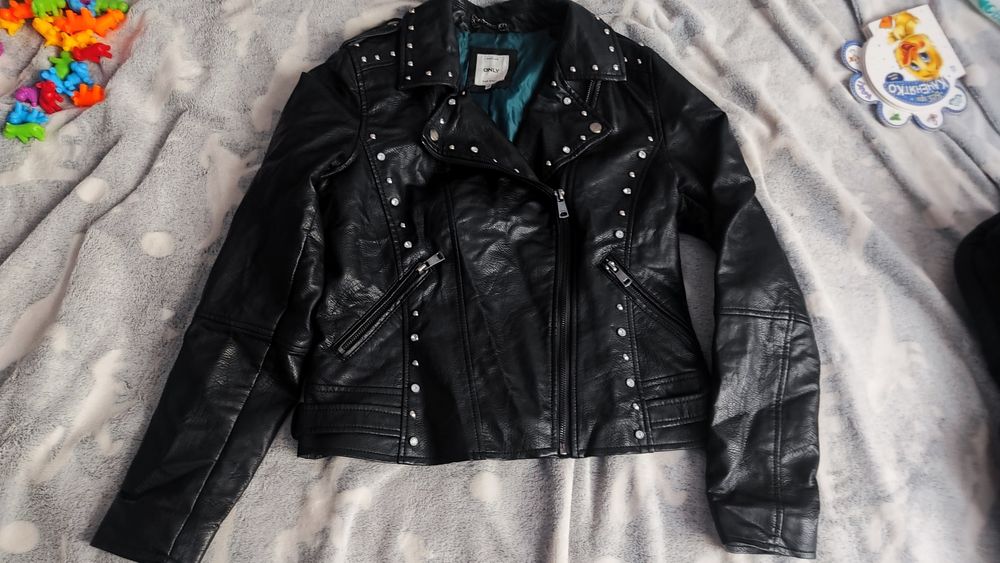 Куртка жіноча екошкіра