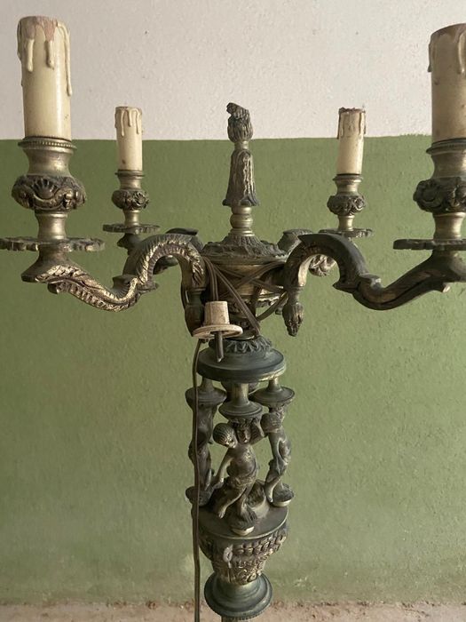 Candeeiro de Pé Alto / Candelabro Antigo em Bronze (5 Luzes) - 155cm