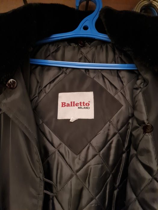 Жіноче пальто в хорошому стані