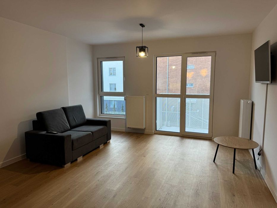 wynajmę mieszkanie+parking