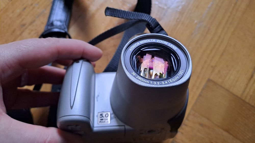 Aparat Konica Minolta Dimage Z20