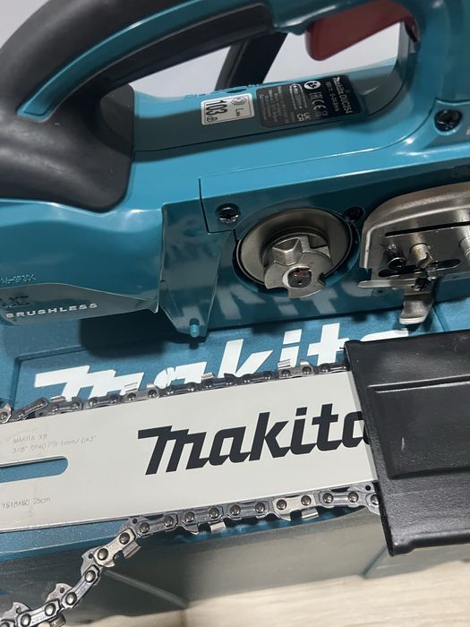 Акамуляторна пилка Makita