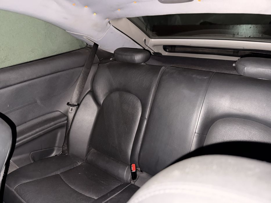 Mercedes c220 sportcoupe amg  (acidentado)