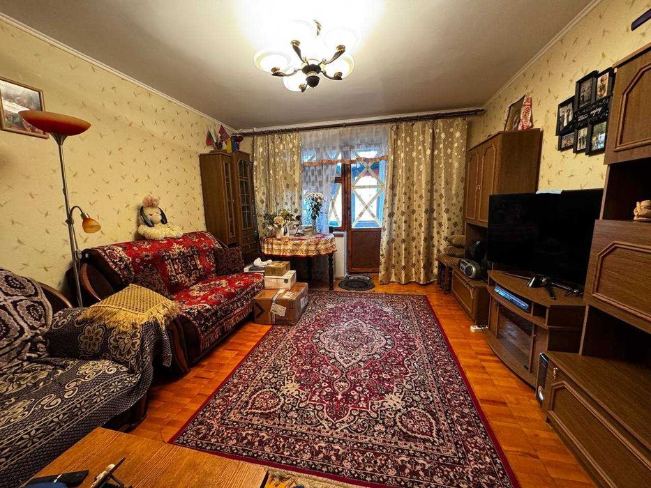 40856 Продам простору 3к квартиру з ремонтом на ПРИБУЗЬКІЙ GUL