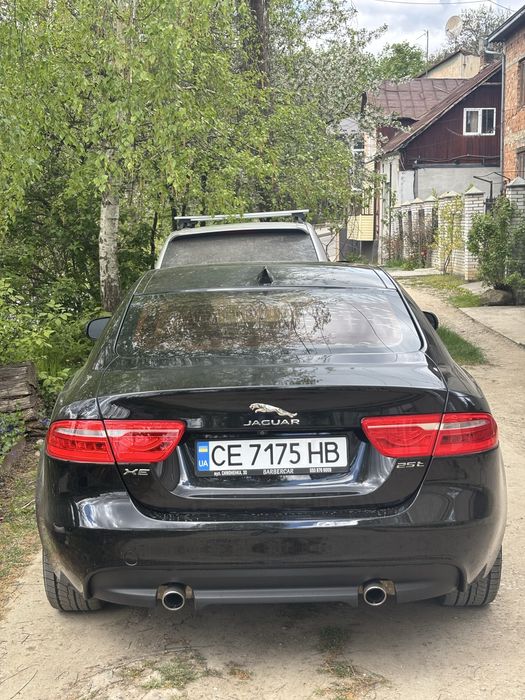 Продаю Jaguar XE 2019