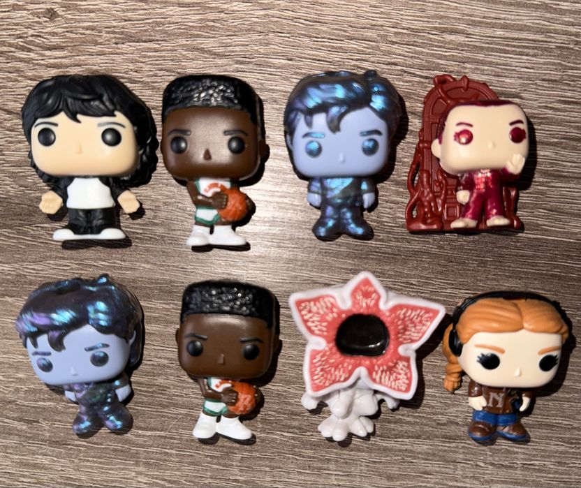 Kinder joy. Stranger things. Кіндер Джой. Фігурки кіндер. Дивні Дива