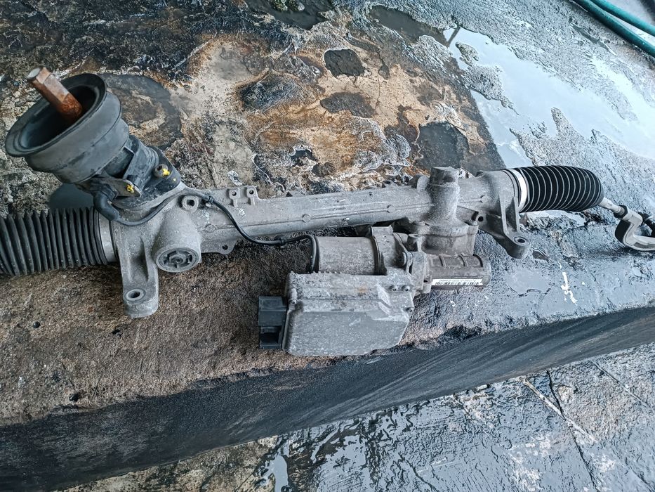 Caixa de direção de Mercedes CLA