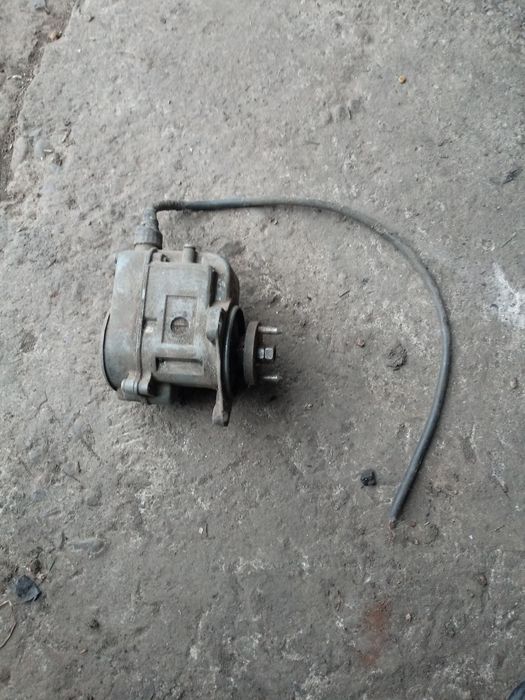 Запчастина до трактора