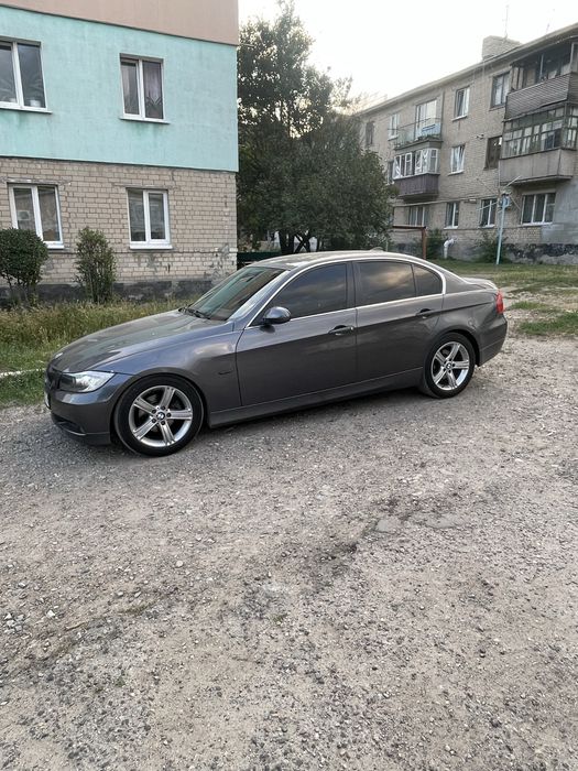 БМВ 325 е90 218лс