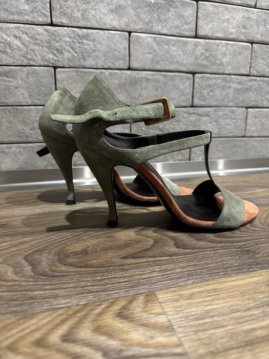 Вінтажні босоніжки Roger Vivier Paris розмір 37,5