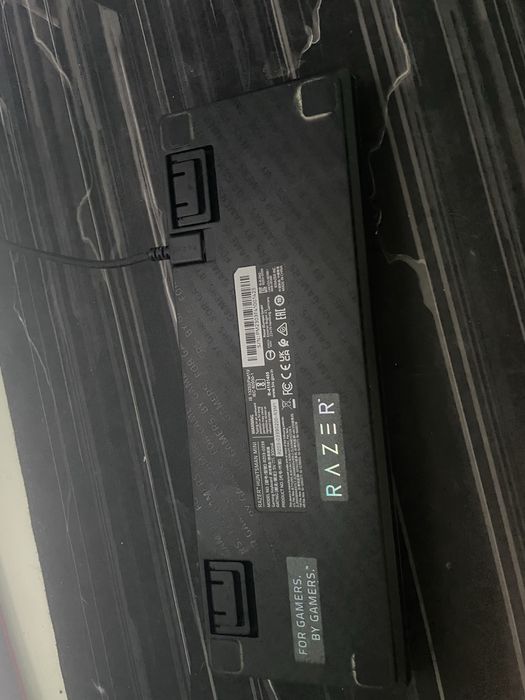 Teclado razer huntsman mini semi novo