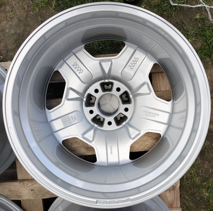 Felgi Monoblock Mercedes 190 126 AMG 124 8Jx18 ET41 5x112 190