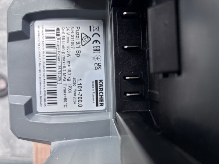 Миючий  промисловий пилосос Karcher Puzzi 9/1 Bp (1.101-700.0)