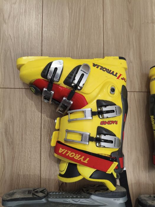 Buty narciarskie męskie damskie dziecięce  18, 39, 40,41,44,45