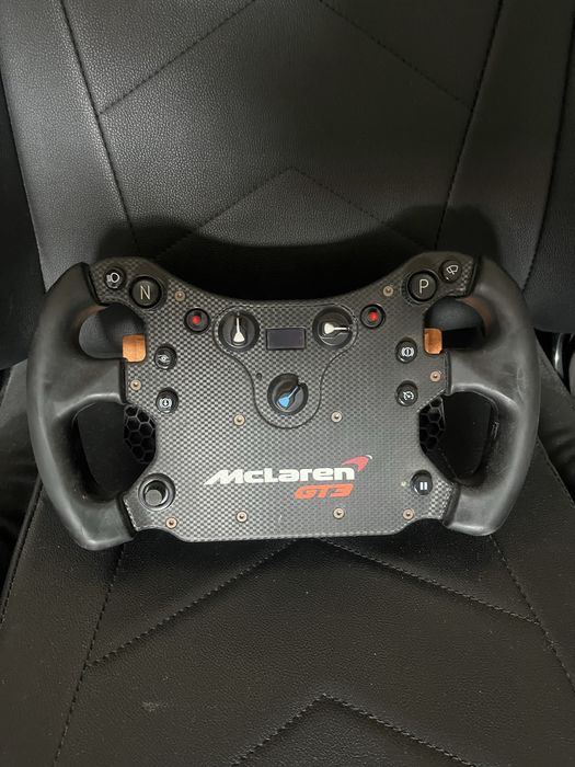 Mclaren GT3 Fanatec Kierownica
