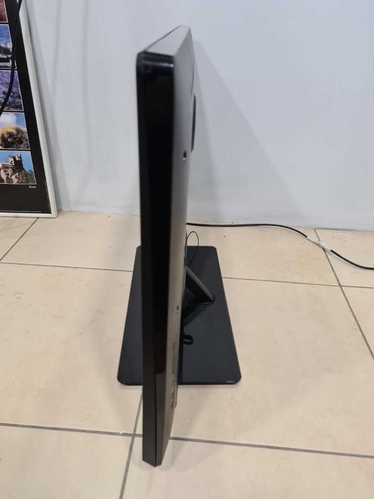 Телевізор PHILIPS 32PFL4007K/12 32  смарт