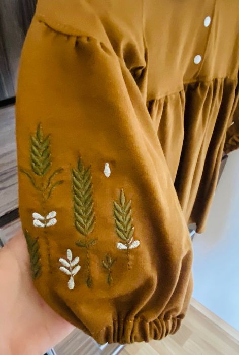 Плаття на дівчинку