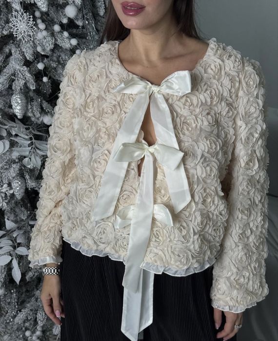 Святковий жіночий костюм 2XL жакет з квітів + штани плісе, нарядний