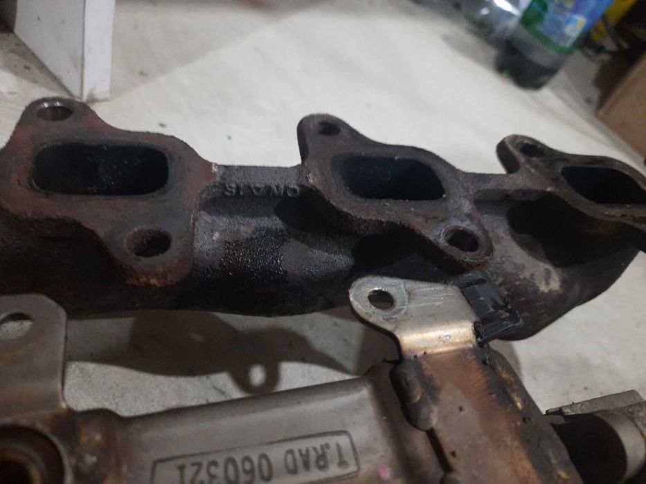 тойота авенсіс т25 EGR радіатор егр радиатор 2.2 д-кат 25680-0R020
