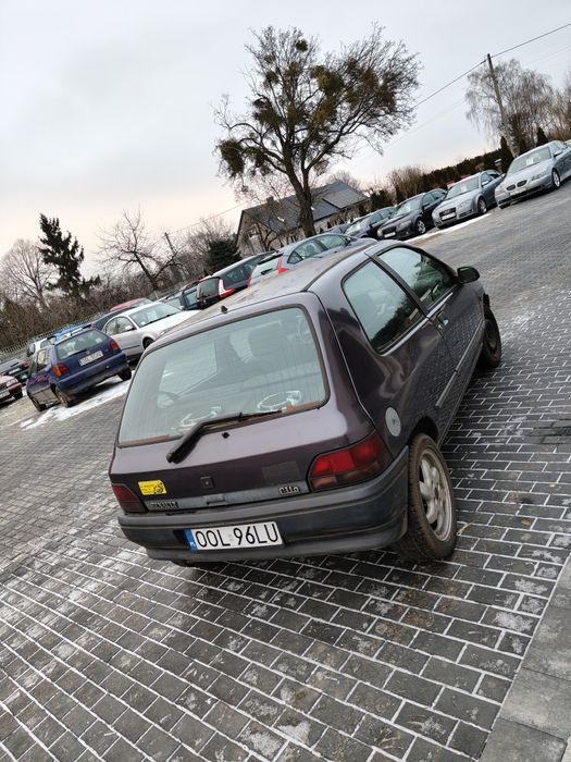 Renault Clio 1,2 benzyna 159 tyś przebiegu