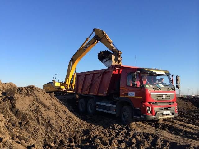 Копання котлованів. На великі обʼєми знижки