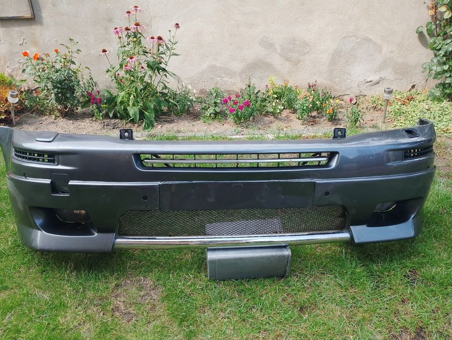 Zderzak przedni Volvo XC90