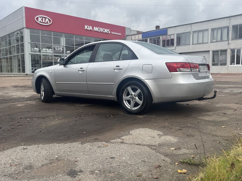 Hyundai Sonata  2006