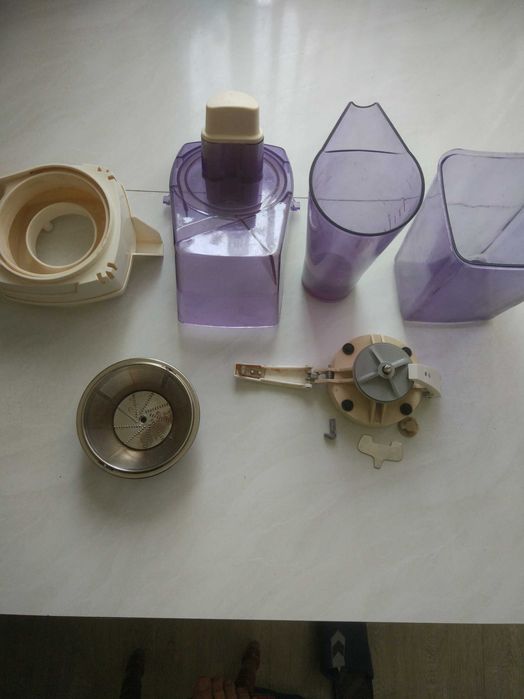 Соковыжималка   "Мрія".