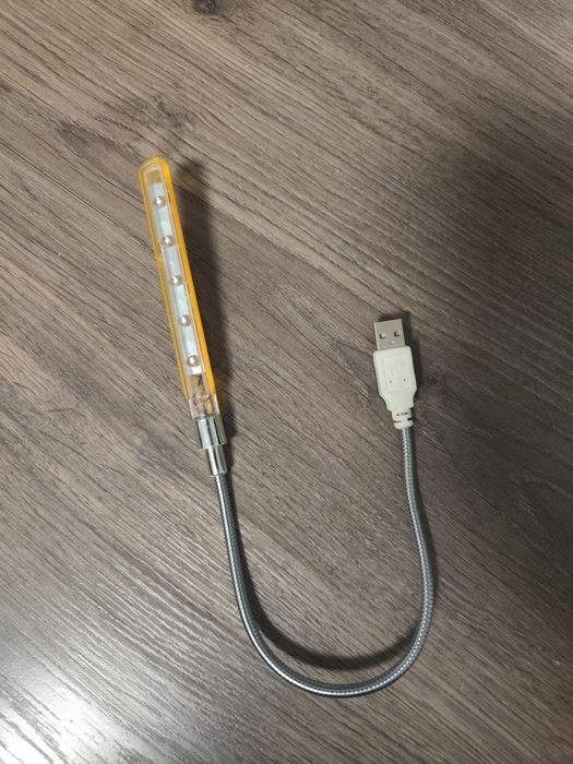 Lampka LED na USB