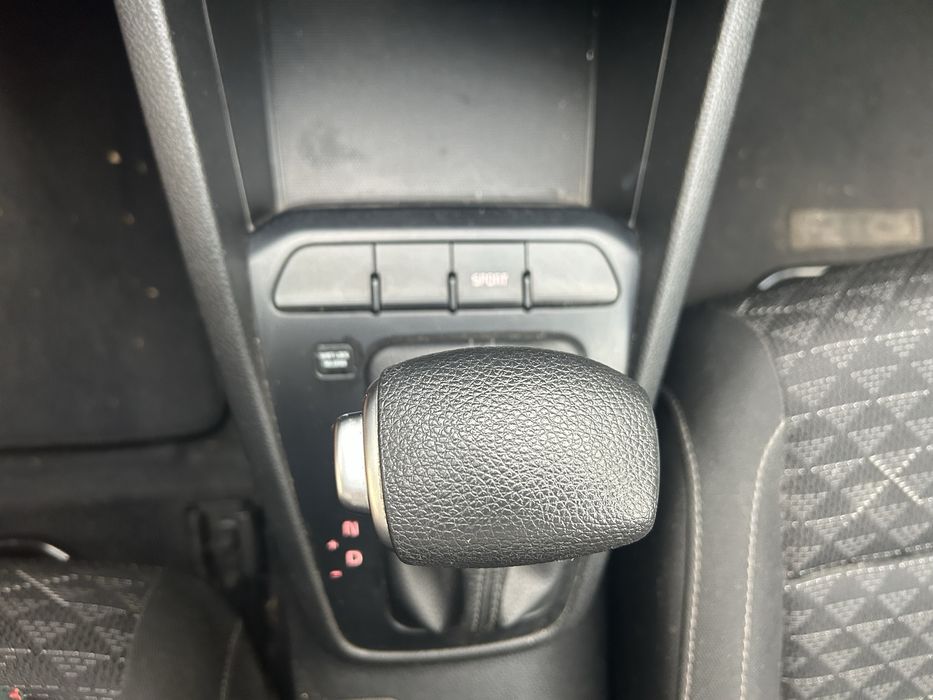Kia Rio 2019 VIN 3KPA24AB4KE230172 фото оголошення 11 з 16