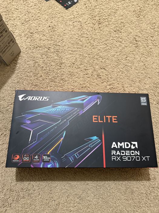Відеокарта GIGABYTE AORUS Radeon RX 9070 XT ELITE 16G