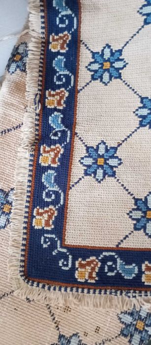 Tapete de arraiolos grande de 2,65 por 2,10
