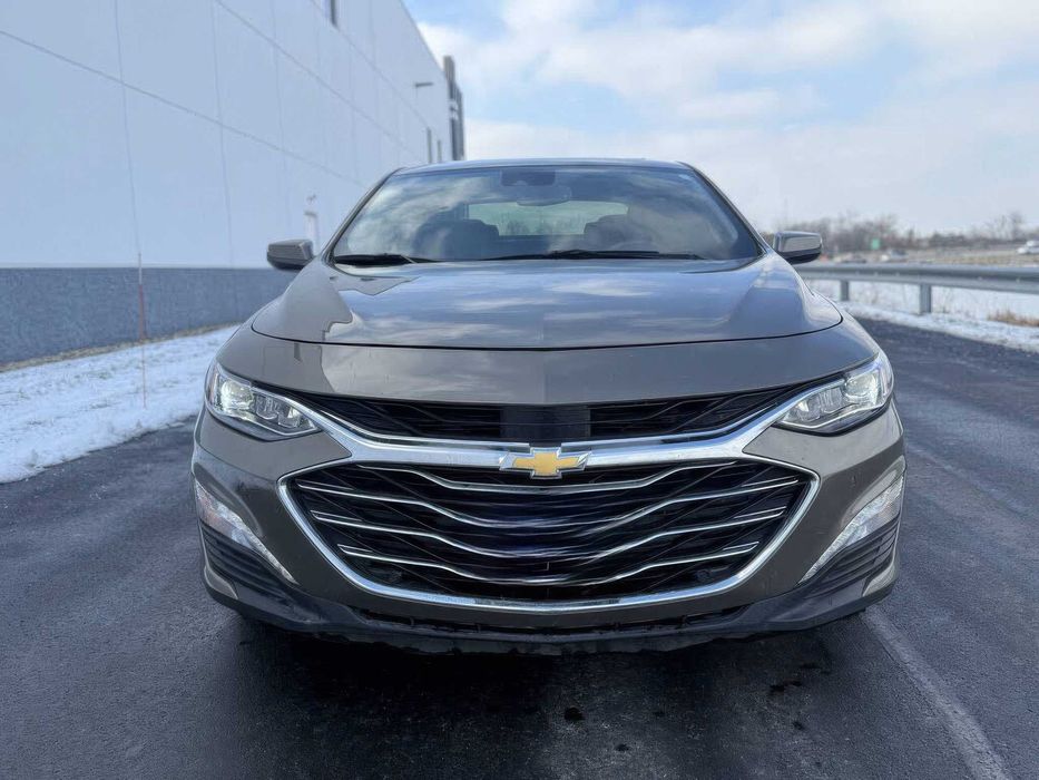 Chevrolet Malibu      2020