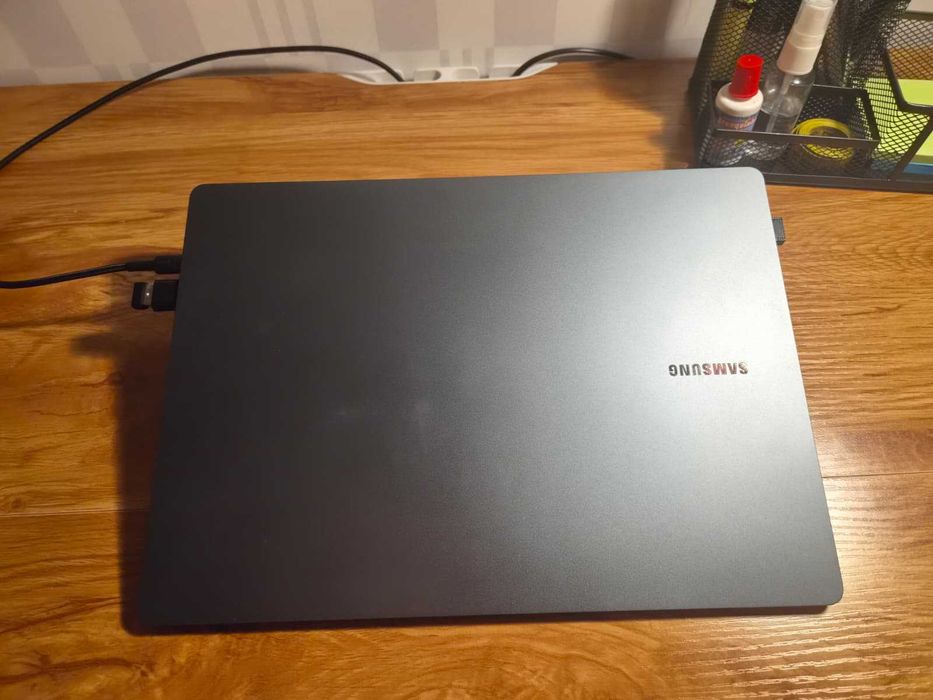 Portatil Galaxy book 4 Pro