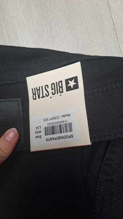 Nowe spodnie czarne big star w30 l32 z metką