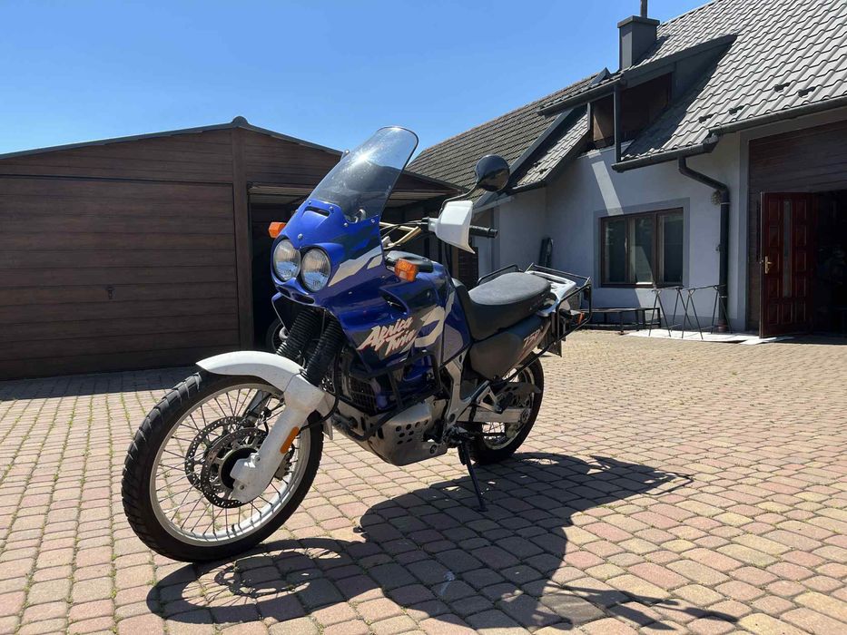 Motocykl Africa Twin