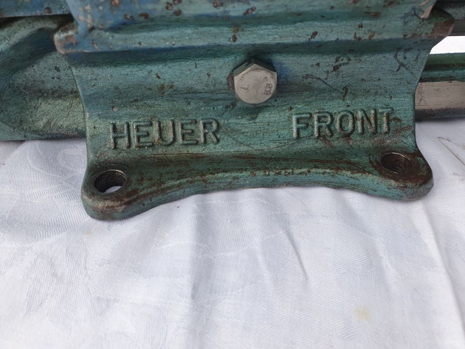 Imadlo heuer front