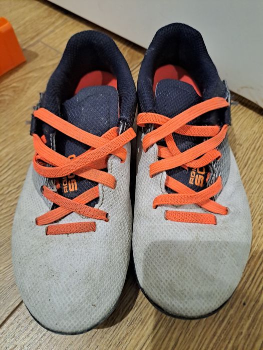 Botas Futebol Relvado Sintetico N 32