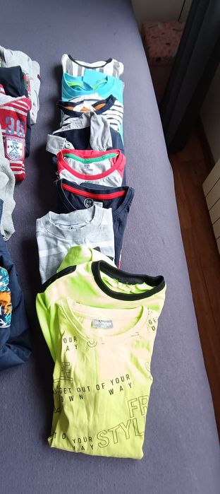 Paka ciuchów dla chłopca 128/134 cm-34 szt