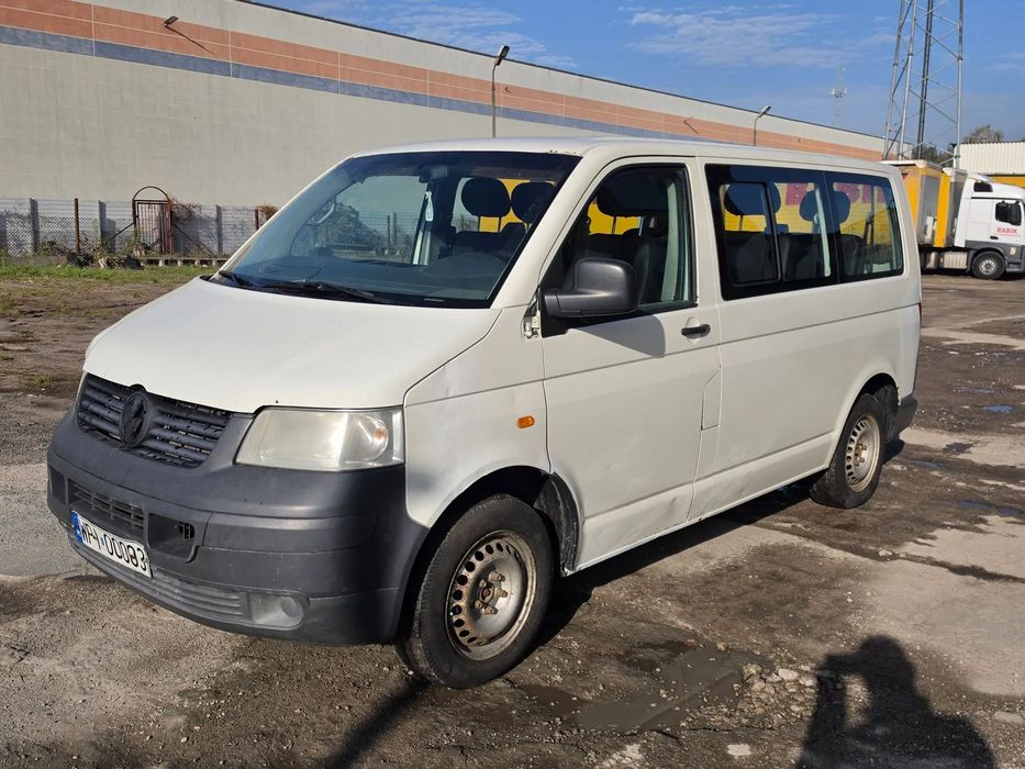 Volkswagen Transporter 9 osób, hak