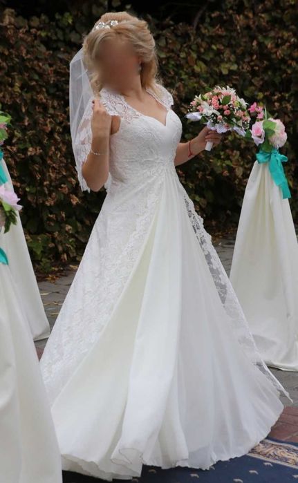 Сукня весільна. Розмір L