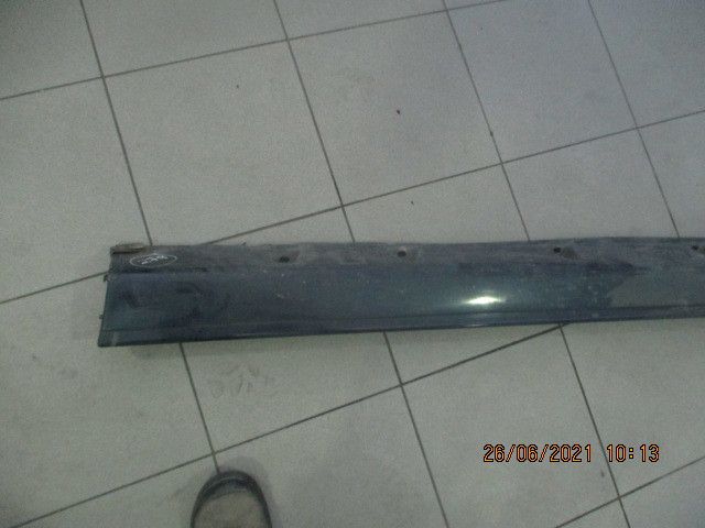 Embaladeira direita VOLVO 850 (LS)