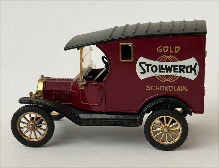 Corgi Classics_FORD Model T Van. Ref. C865/2. Escala 1:43. Completo e como novo.
