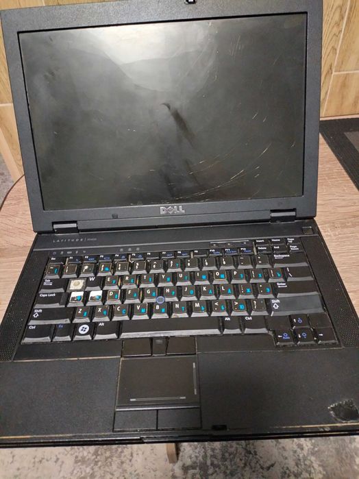 dell e5400 бита матриця
