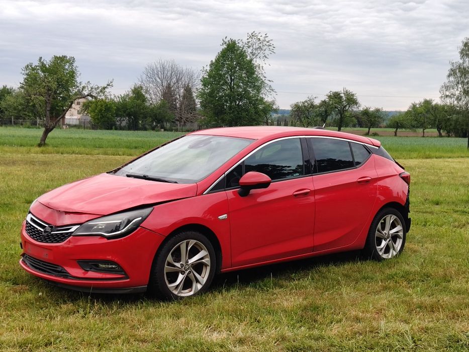Opel Astra K 1.4 Turbo 150 KM