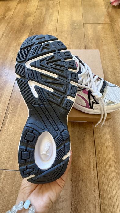 Adidasy Puma Sneackersy rozm 39
