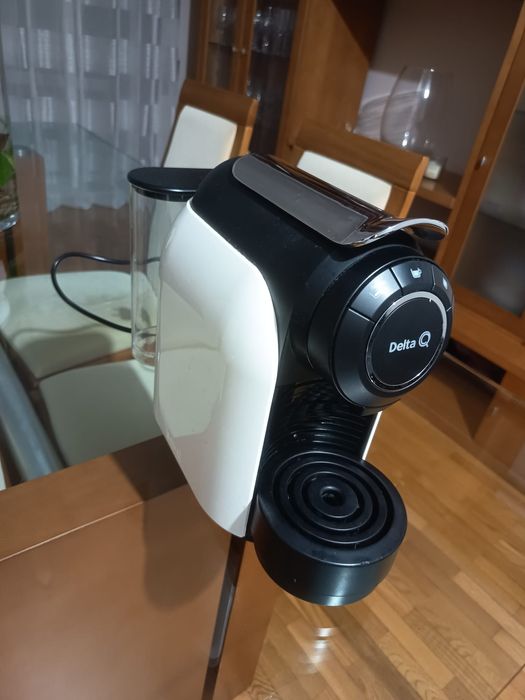 Máquina de café em bom estado