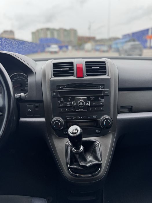 Honda cr-v 2012 року