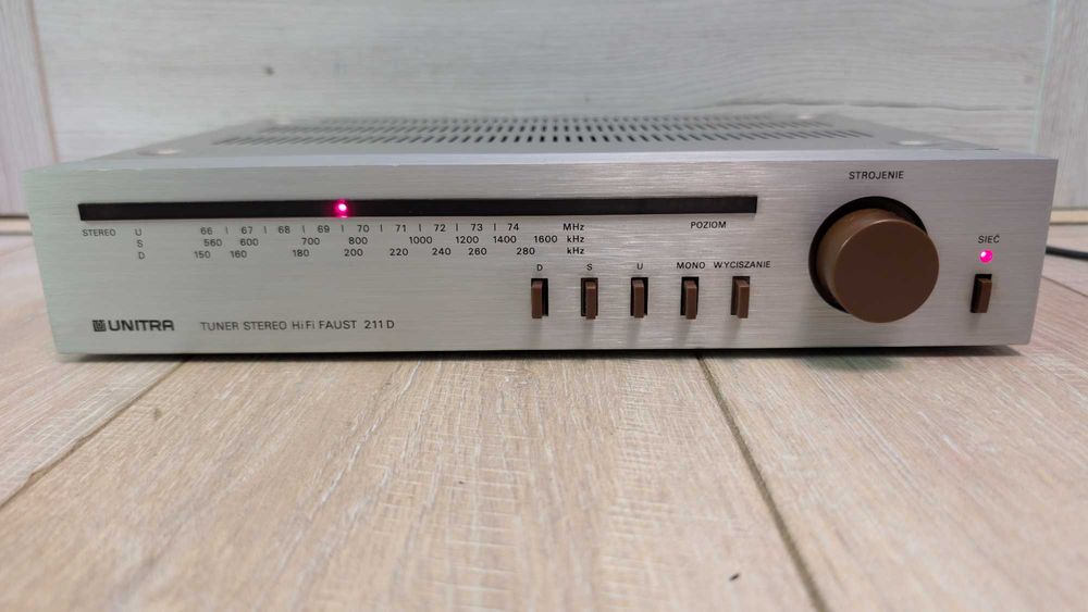 Tuner Unitra Faust 211 D Brązowy ! Mini Wieża ! IDEALNY STAN ! ORYGINAŁ ! OKAZJA !