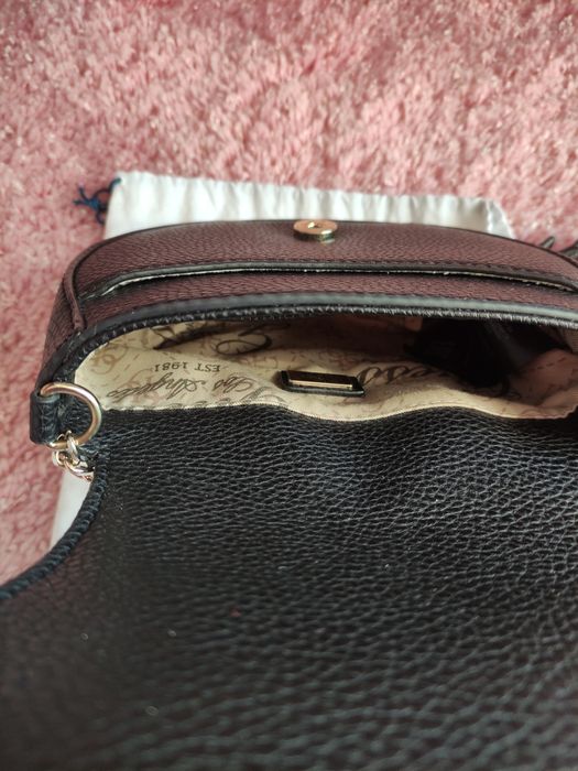 Torebka czarna GUESS